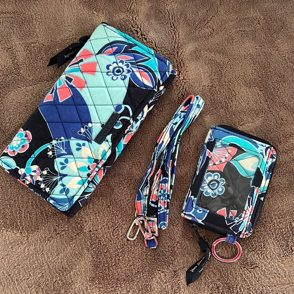 Vera Bradley set